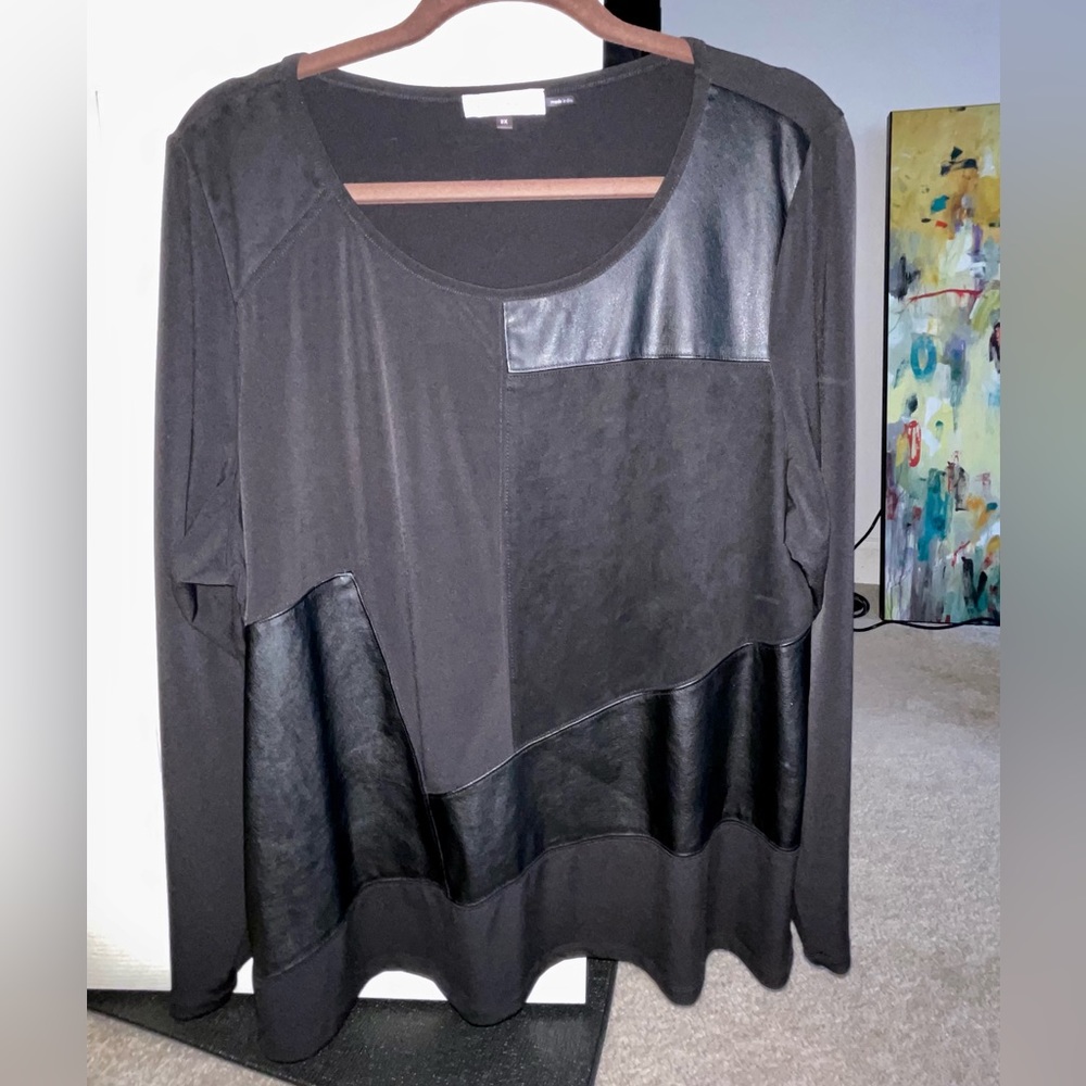 Calvin Klein black leather and suede patchwork top. Size 2x